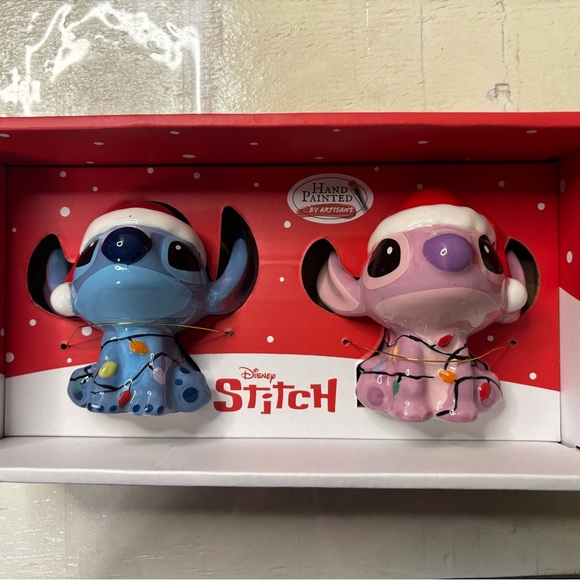 Disney Lilo And Stitch Stitch And Angel Christmas Salt And Pepper Shakers New - Picture 1 of 5